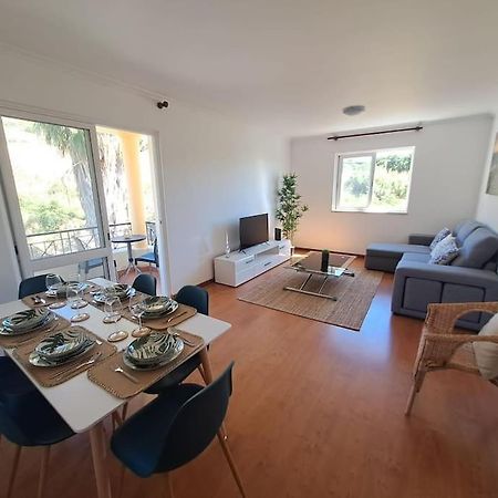 Ocean Gardens Apartment คานีโซ ภายนอก รูปภาพ
