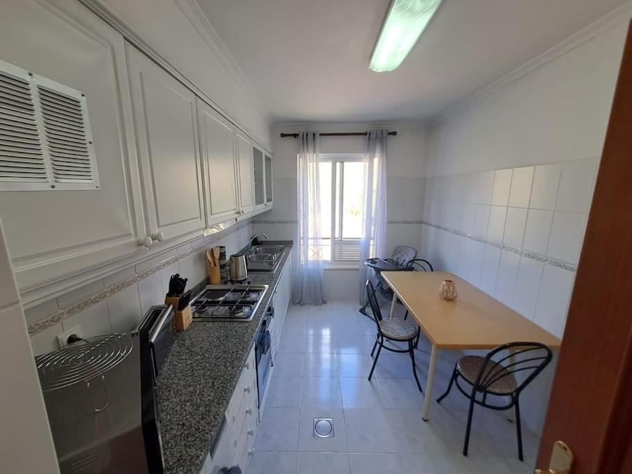 Ocean Gardens Apartment คานีโซ ภายนอก รูปภาพ
